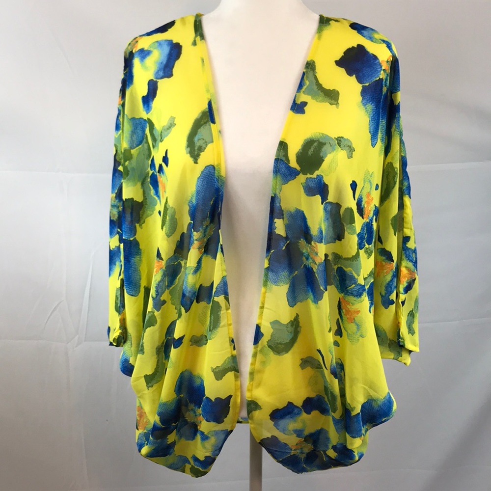 C- Floral chiffon cocoon wrap, beach coverup, M